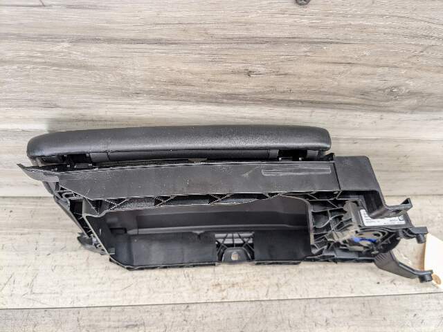 OEM BMW F10 535i 550i Center Console Storage Compartment Armrest Leather Black*