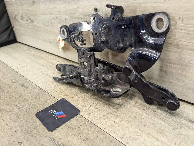 OEM BMW F10 528 535 550 Front Left Side Hood Hinge Support Bracket