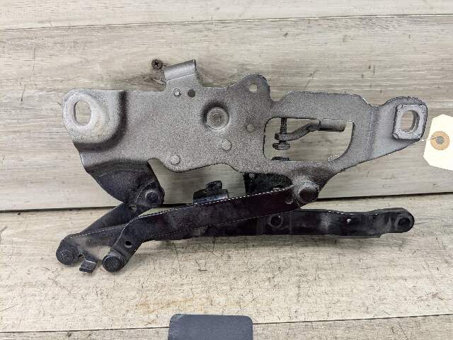 OEM BMW F10 528 535 550 Front Left Side Hood Hinge Support Bracket