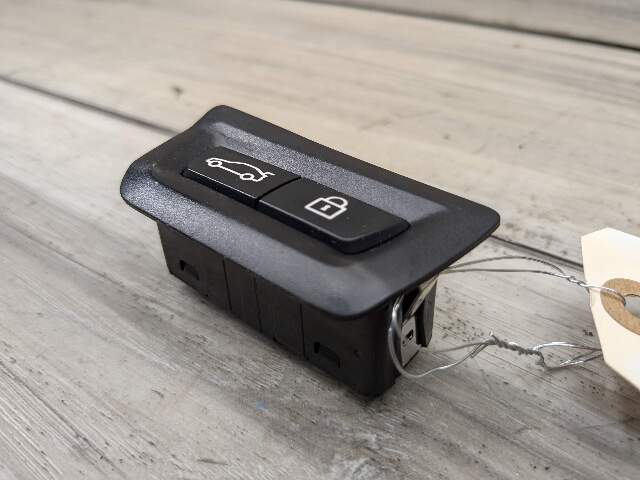 OEM BMW G12 F36 F10 F15 F07 M5 F06 M6 F01 F85 Rear Trunk Lid Center Lock Switch