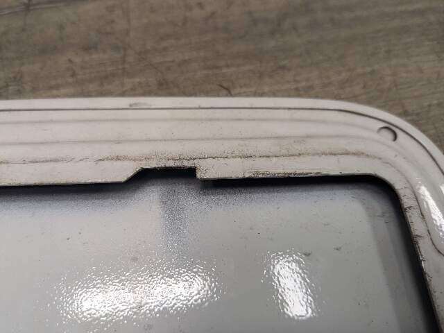08-13 OEM BMW E82 E88 Coupe Rear Fuel Gas Tank Flap Lid Cover Cap White