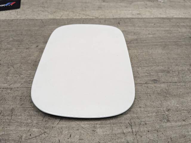 08-13 OEM BMW E82 E88 Coupe Rear Fuel Gas Tank Flap Lid Cover Cap White