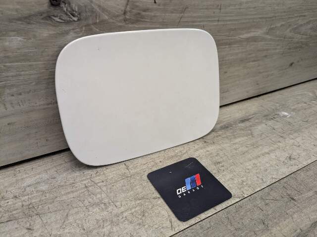 08-13 OEM BMW E82 E88 Coupe Rear Fuel Gas Tank Flap Lid Cover Cap White