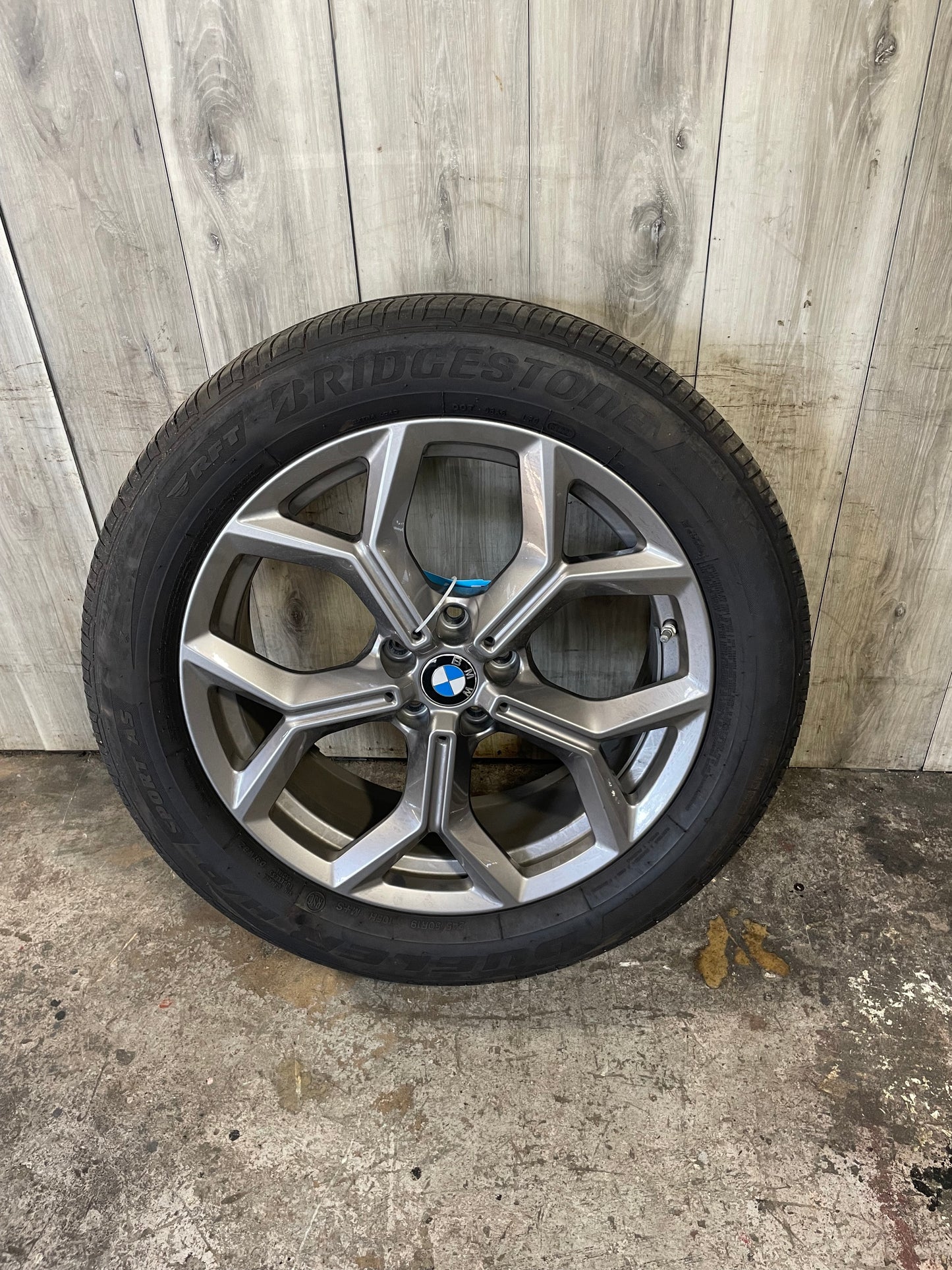 19-24 OEM BMW G01 G02 X3 X4 30 M40 Wheel Rim 19x7.5 ET42 Y Spoke Style 693 5x112