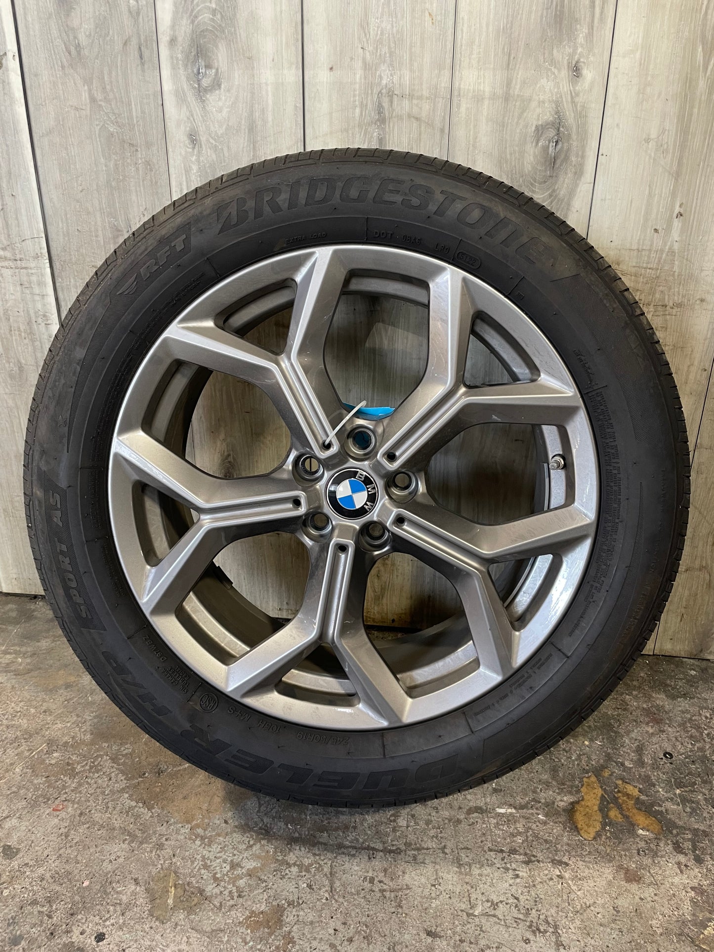 19-24 OEM BMW G01 G02 X3 X4 30 M40 Wheel Rim 19x7.5 ET42 Y Spoke Style 693 5x112