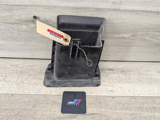 11-16 OEM BMW F10 F07 F06 F12 F01 Front Left Driver Engine Air Duct Channel