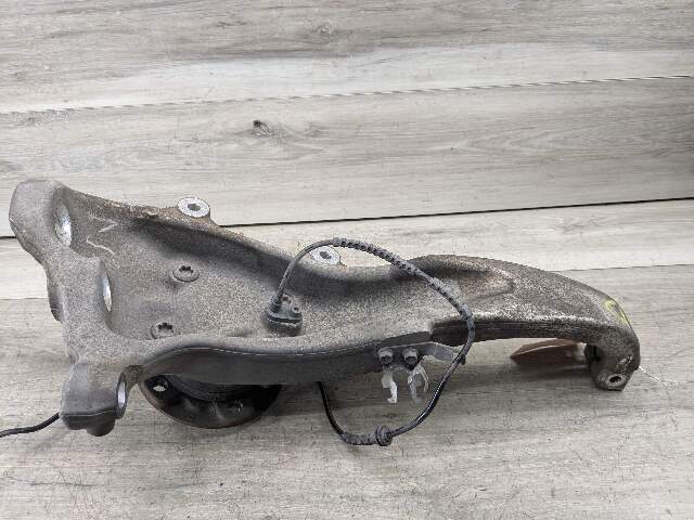OEM BMW F10 F06 F12 F13 RWD Front Left Side Hub Spindle Carrier Knuckle