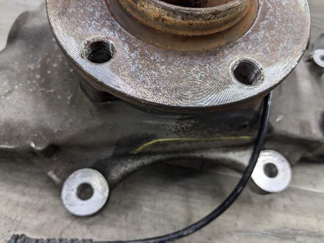 OEM BMW F10 F06 F12 F13 RWD Front Left Side Hub Spindle Carrier Knuckle