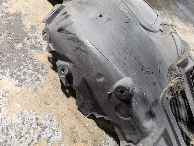 11-16 OEM BMW F10 535 550 Front Driver Side Fender Liner Wheel Splash Shield