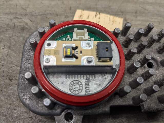 OEM BMW E82 E88 E92 E93 F32 F33 Headlight LED Light Module Ballast Insert Unit