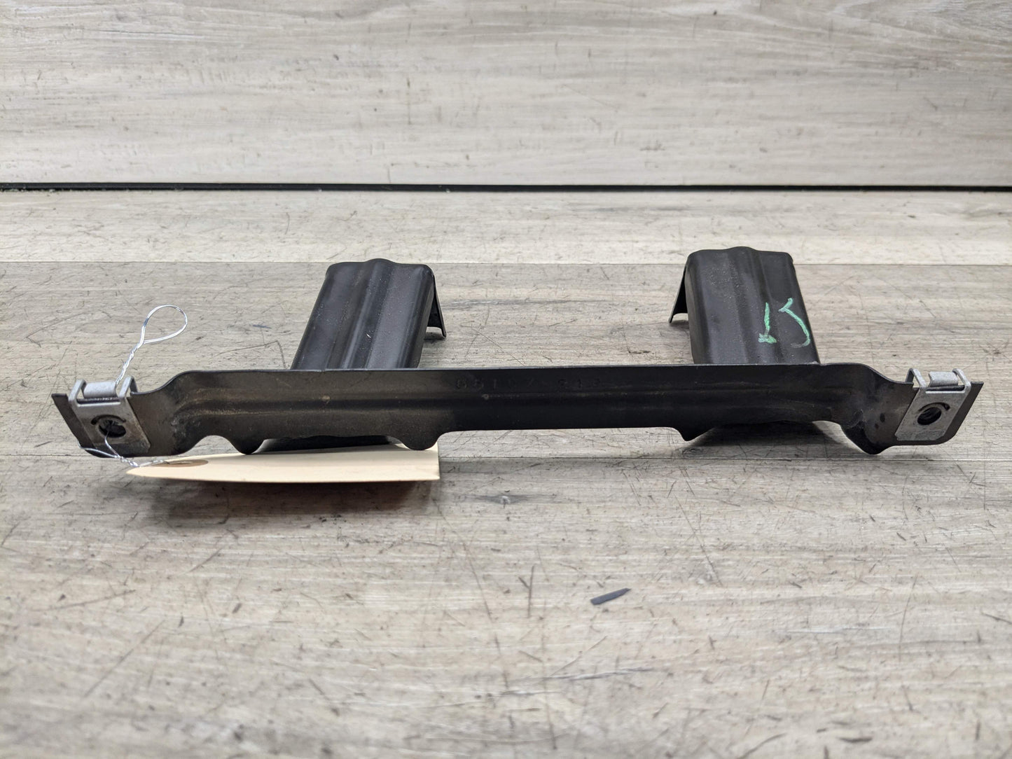 14-18 OEM BMW F15 F85 X5 X6 Front Right Passenger Fender Mount Support Bracket