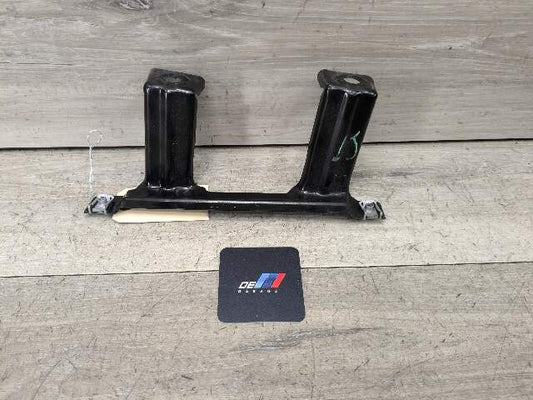 14-18 OEM BMW F15 F85 X5 X6 Front Right Passenger Fender Mount Support Bracket