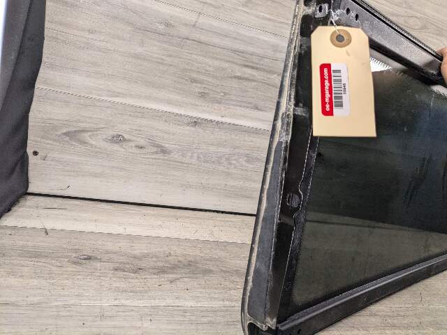 14-18 OEM BMW F15 F85 X5 M Rear Sunroof Window Glass Panel Panoramic Roof Top