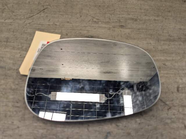 10-13 OEM BMW E90 E92 E88 E82 335 Side View Mirror Glass Left Driver
