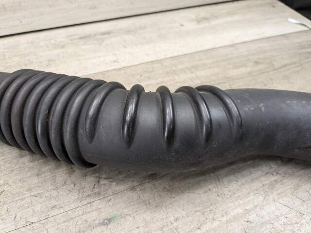 12-18 OEM BMW F30 F32 F33 F36 N20 N26 Turbocharger Air Pressure Pipe Hose Line