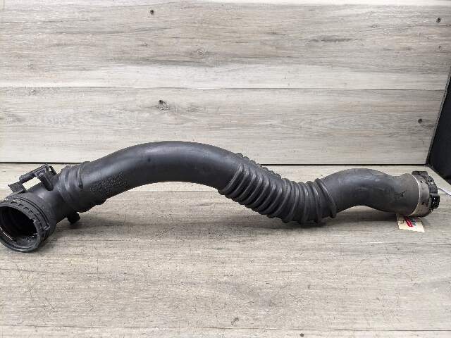 12-18 OEM BMW F30 F32 F33 F36 N20 N26 Turbocharger Air Pressure Pipe Hose Line