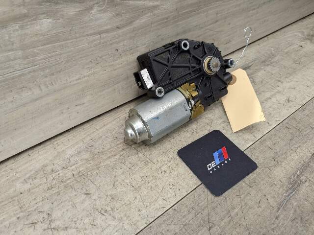 OEM BMW F06 F82 F80 F13 F01 F10 M2 M3 M4 M6 Upper Sunroof Moon Roof Motor Unit