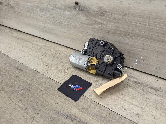 OEM BMW F06 F82 F80 F13 F01 F10 M2 M3 M4 M6 Upper Sunroof Moon Roof Motor Unit