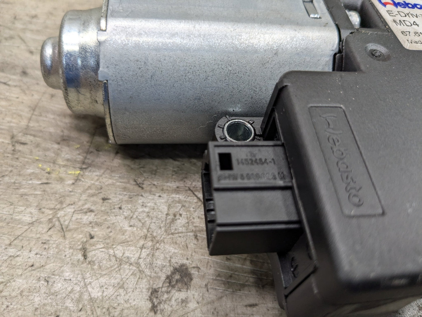OEM BMW F06 F82 F80 F13 F01 F10 M2 M3 M4 M6 Upper Sunroof Moon Roof Motor Unit