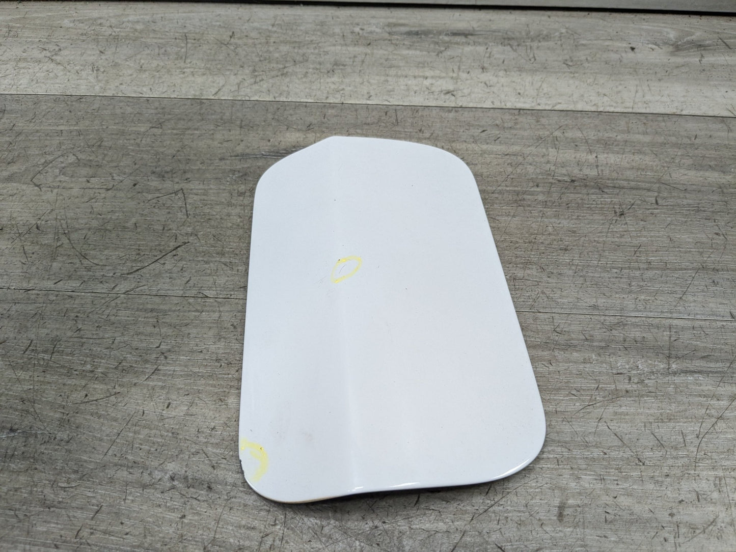 12-18 OEM BMW F30 F80 M3 335 340 Rear Fuel Gas Tank Flap Lid Cover Cap White*