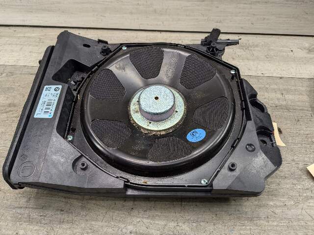 OEM BMW F22 F36 F32 F30 F23 230 335 428 435 Sub Subwoofers HiFi Audio Speaker