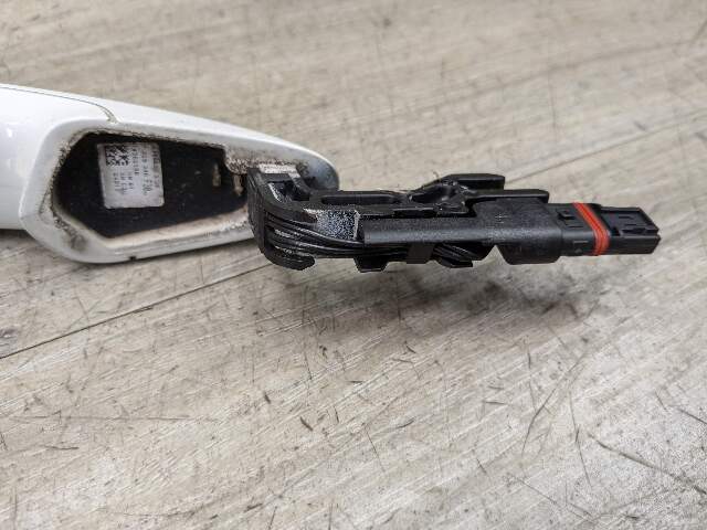 OEM BMW F22 F30 F36 F32 M2 M3 M4 COMFORT ACCESS Right Passenger Door Handle