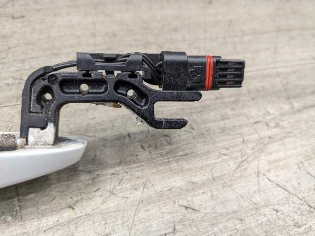 OEM BMW F22 F30 F36 F32 M2 M3 M4 COMFORT ACCESS Right Passenger Door Handle