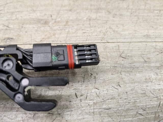 12-18 OEM BMW F23 F30 F82 M3 M4 COMFORT ACCESS Left Driver Door Handle White*