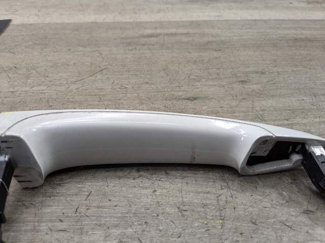 12-18 OEM BMW F23 F30 F82 M3 M4 COMFORT ACCESS Left Driver Door Handle White*