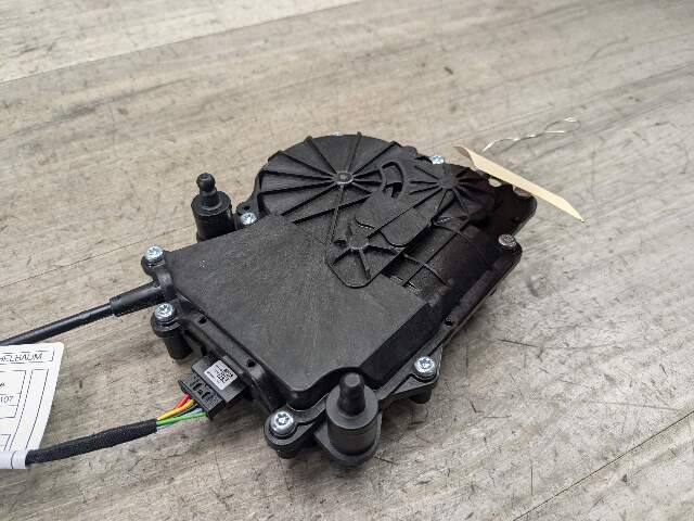 18-21 OEM BMW G30 M550 F90 M5 Trunk Lid Actuator Latch Lock System Assembly