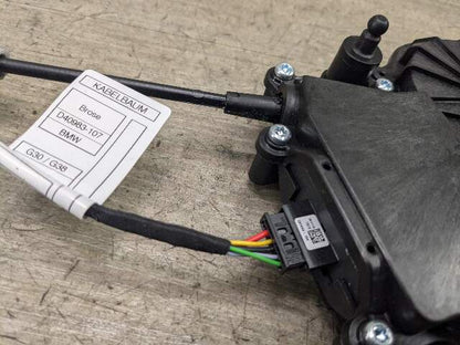 18-21 OEM BMW G30 M550 F90 M5 Trunk Lid Actuator Latch Lock System Assembly