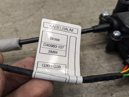 18-21 OEM BMW G30 M550 F90 M5 Trunk Lid Actuator Latch Lock System Assembly