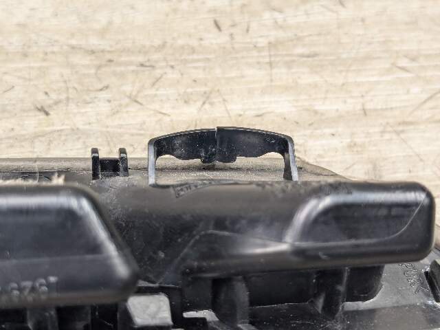OEM BMW G01 G02 X3 X4 Front Left Driver Side Fender Decorative Screen Vent Trim