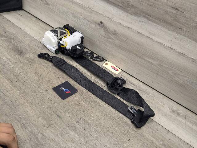 OEM BMW G01 G02 X3 X4 F97 F98 Front Passenger Seat Belt Seatbelt Retractor Black