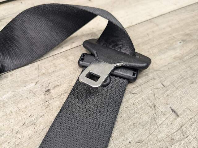 OEM BMW G01 G02 X3 X4 F97 F98 Front Passenger Seat Belt Seatbelt Retractor Black