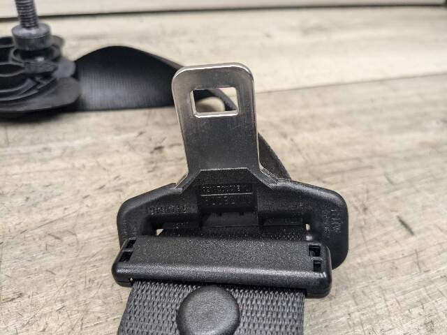 OEM BMW G01 G02 X3 X4 F97 F98 Front Passenger Seat Belt Seatbelt Retractor Black