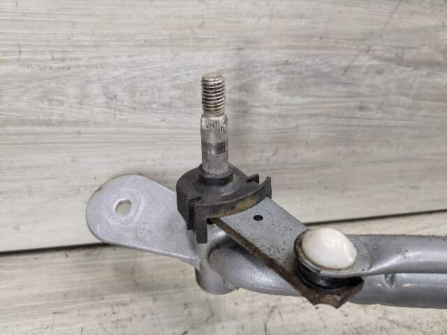 OEM BMW G01 G02 X3 X4 F97 Front Windshield Wiper Motor Linkage Washer Assembly