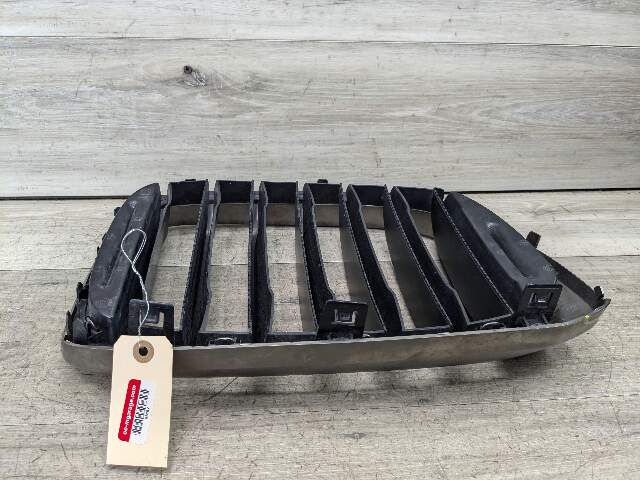 OEM BMW G01 G02 X3 X4 M40 Front Left Driver Upper Bumper Kidney Grill Chrome