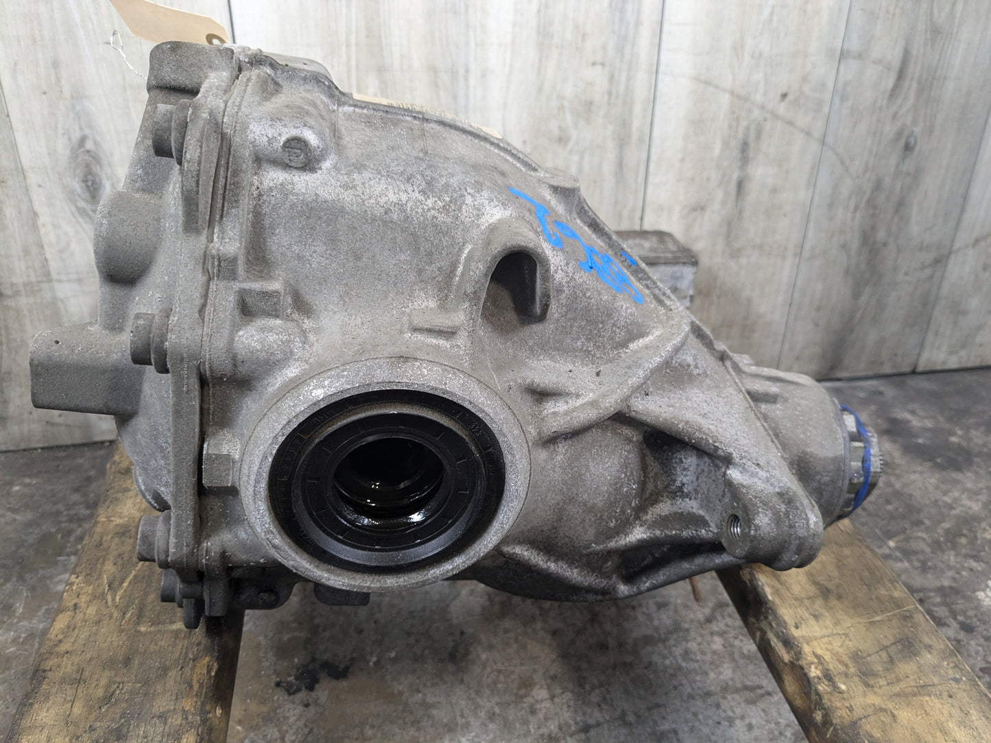 OEM BMW G01 G02 X3 X4 xDrive AWD Rear Differential Axle Gearbox Carrier 3.38 73k