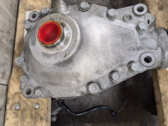 *OEM BMW G01 G02 G05 X3 X5 AWD Front Differential Axle Gearbox Carrier 3.38 73k