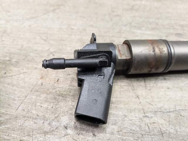 OEM BMW E70 E83 E90 E93 335d X5 35d Diesel M57N2 High Pressure Fuel RP Injector