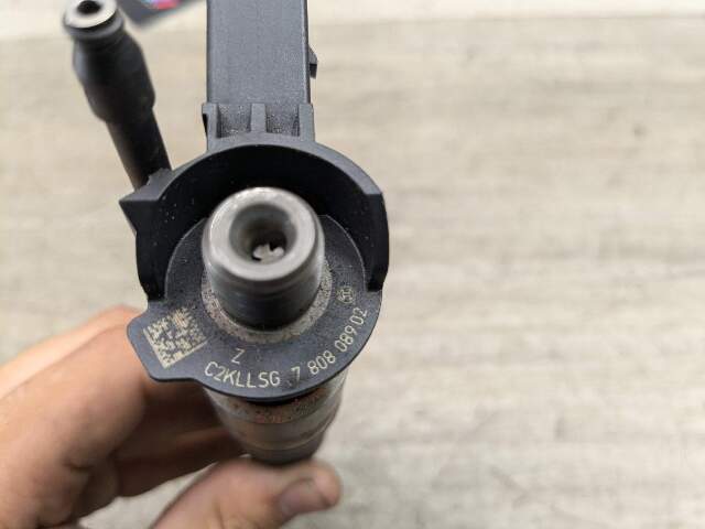 OEM BMW E70 E83 E90 E93 335d X5 35d Diesel M57N2 High Pressure Fuel RP Injector