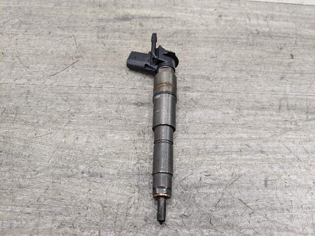 OEM BMW E70 E83 E90 E93 335d X5 35d Diesel M57N2 High Pressure Fuel RP Injector