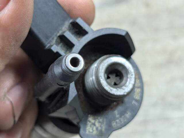 OEM BMW E70 E83 E90 E93 335d X5 35d Diesel M57N2 High Pressure Fuel RP Injector