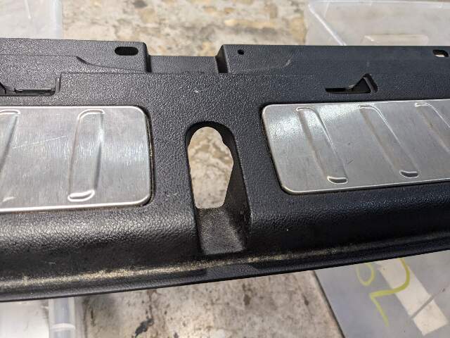 OEM BMW G01 F97 X3 X3M Trunk Scuff Plate Door Sill Latch Surround Trim