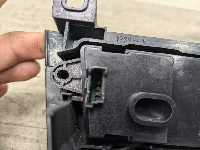 OEM BMW M2 F87 F22 F30 F32 F82 M4 AC Heater Control Panel Radio Media Buttons