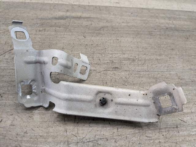 14-20 OEM BMW F22 F23 228 M240 Front Right Fender Wing Holder Brackets SET (3)