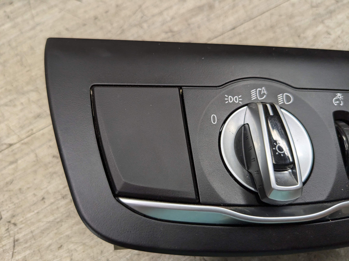 OEM BMW G01 G02 F97 F98 X3 X4 Headlight Switch Control Panel Light Module BLACK