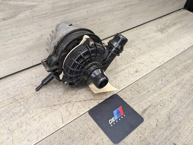 OEM BMW G01 G05 G12 F97 F98 Auxiliary Electric Water Pump Cooling Engine B46 S58