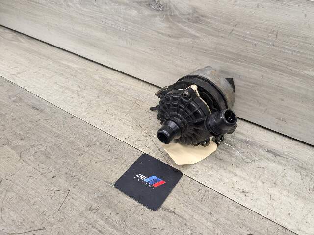 OEM BMW G01 G05 G12 F97 F98 Auxiliary Electric Water Pump Cooling Engine B46 S58